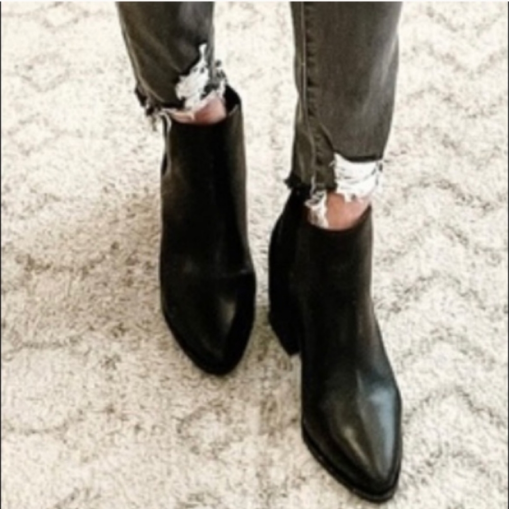 BP Brenna Lea bootie like new condition 🔥